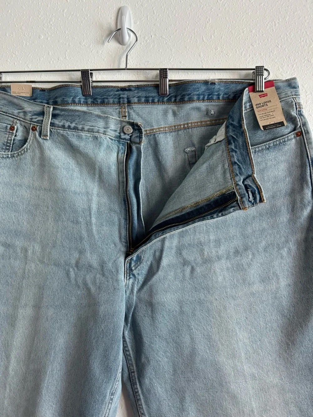 Levi's 469 Denim Shorts Big Men's Size 52 Blue Loose Fit Cotton Raw Hem